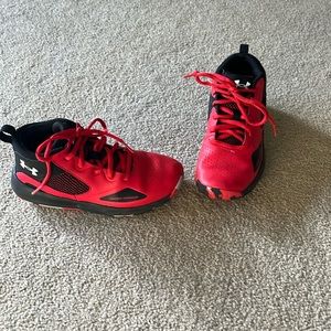 Under armour size 2 red basketball sneakers in very good condition